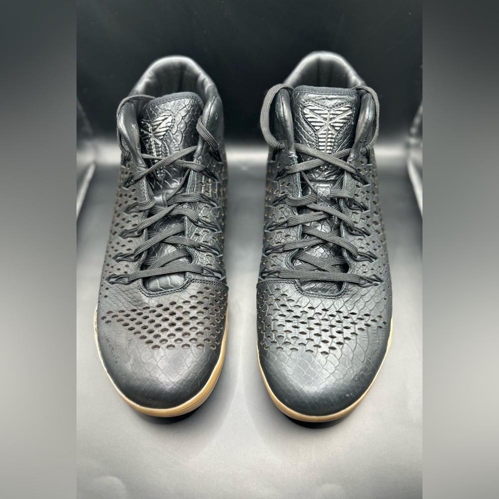 Nike Kobe 9 Mid EXT QS